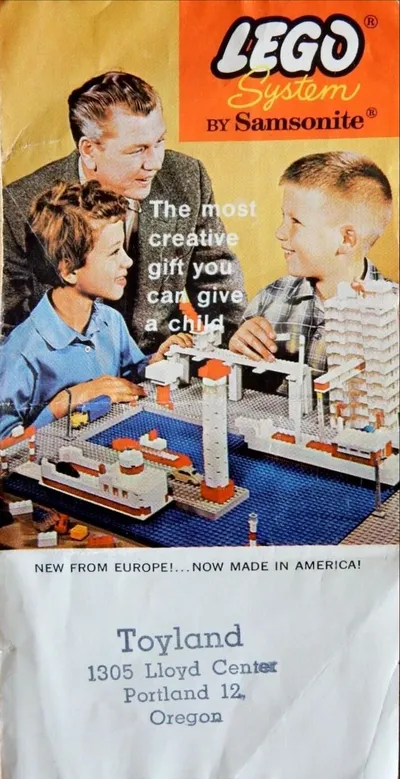 LEGO Retailer Brochure - Cover